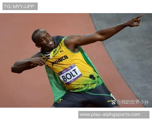 博尔特跨界挑战足球场展现速度与激情的完美结合 博尔特跨界挑战足球场展现速度与激情的完美结合